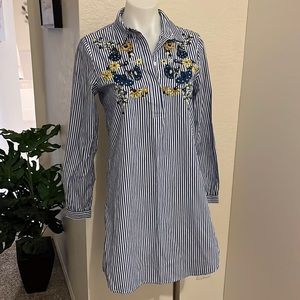 5x$25- Springfield dress size 36 (XS)